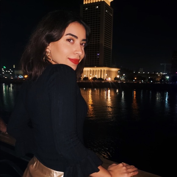 Meet your Posher, Randa - Picture 1 of 1